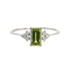 White Gold Peridot Ring with Diamonds