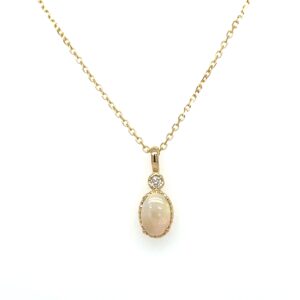 Yellow Gold Milgrain Detailed Opal Necklace with Diamond Accent