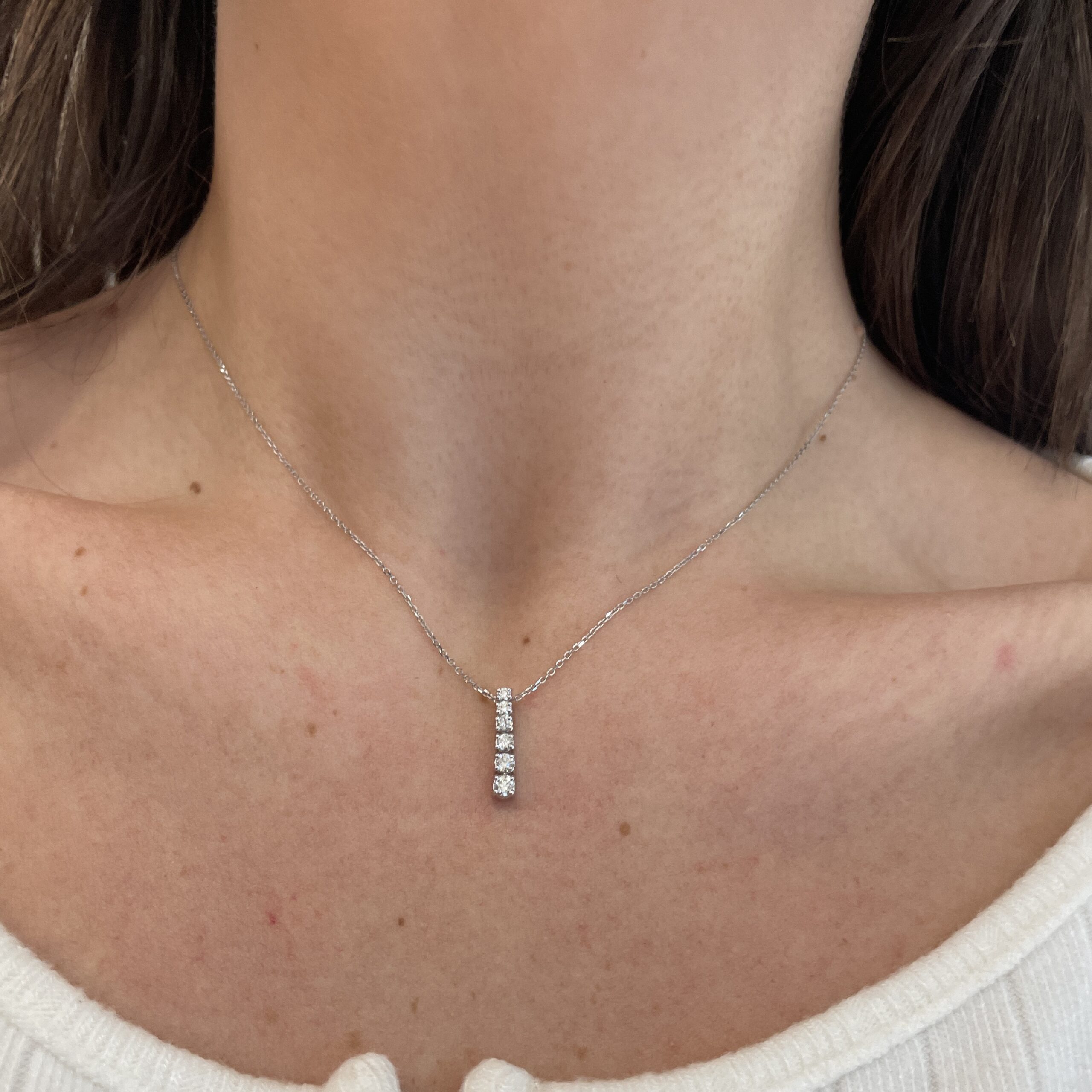 White Gold Diamond Pendant Necklace